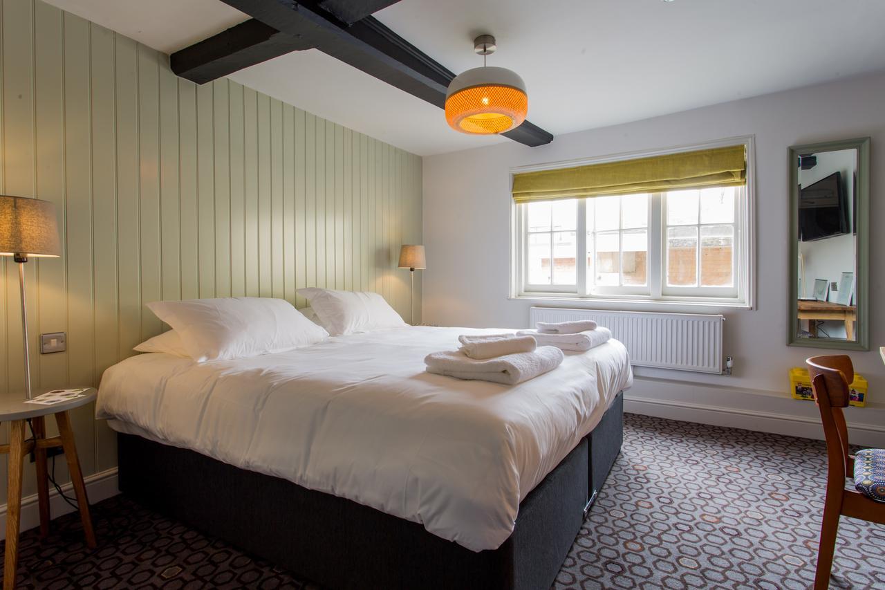 The Dolphin Otel Newbury  Dış mekan fotoğraf